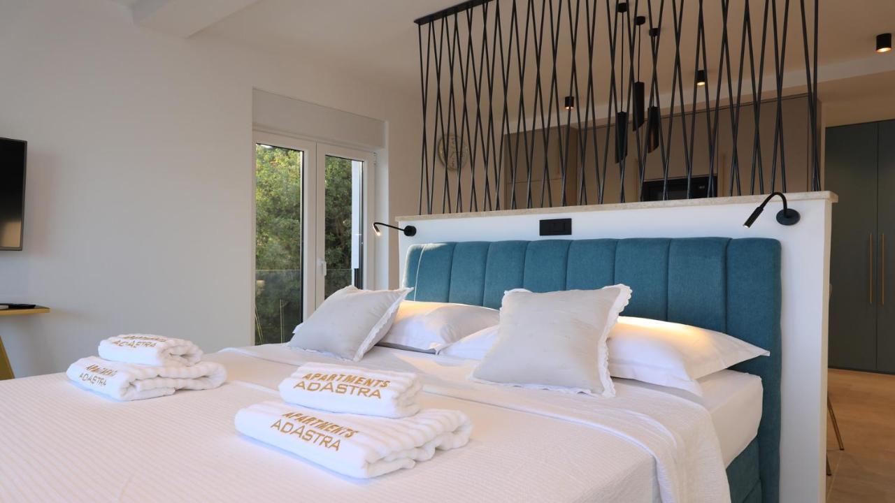Adastra Apartments Maslenica Eksteriør bilde